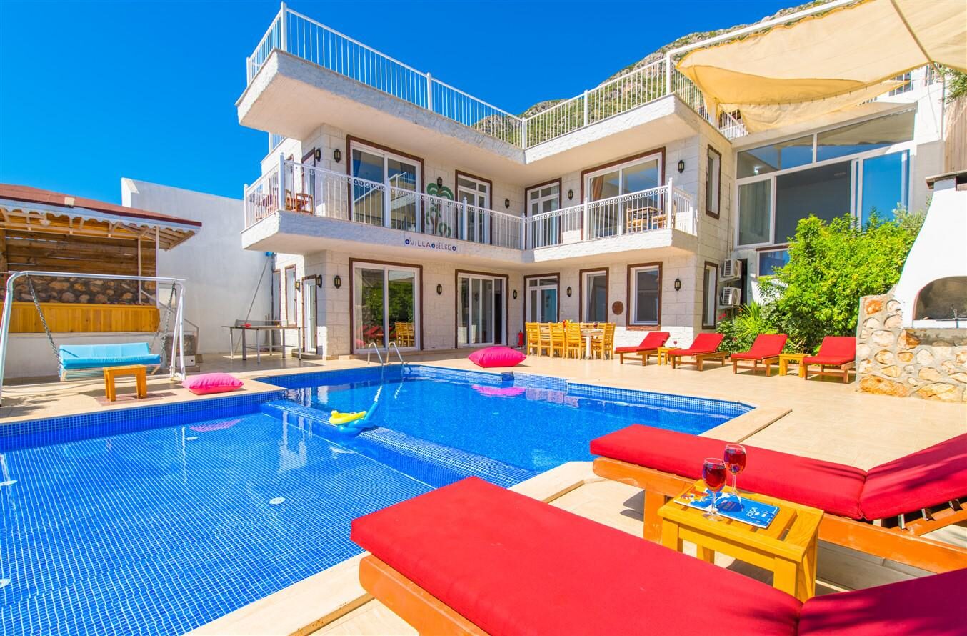Villa Belkız — 1