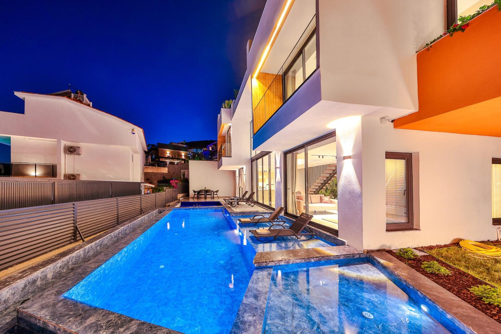 Villa Barlas — 6