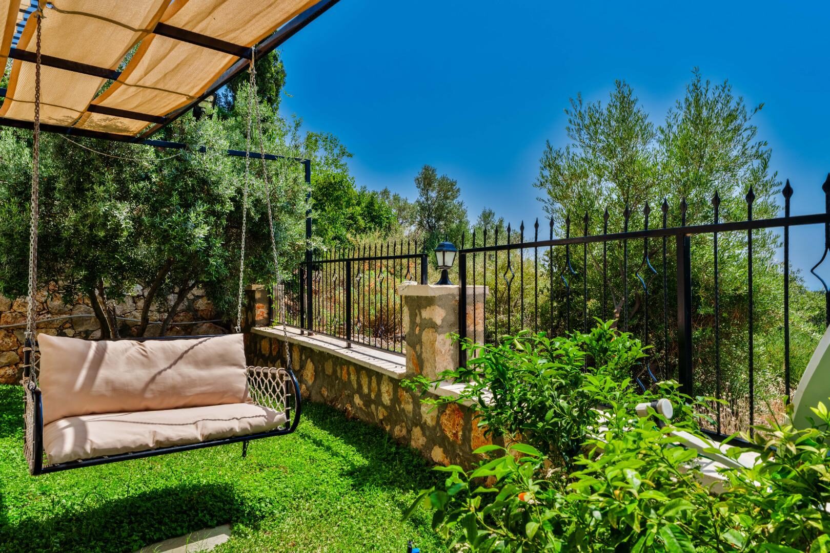 Villa Samyeli — 6
