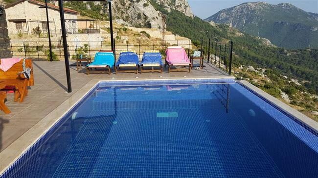 Villa Cennet — 9