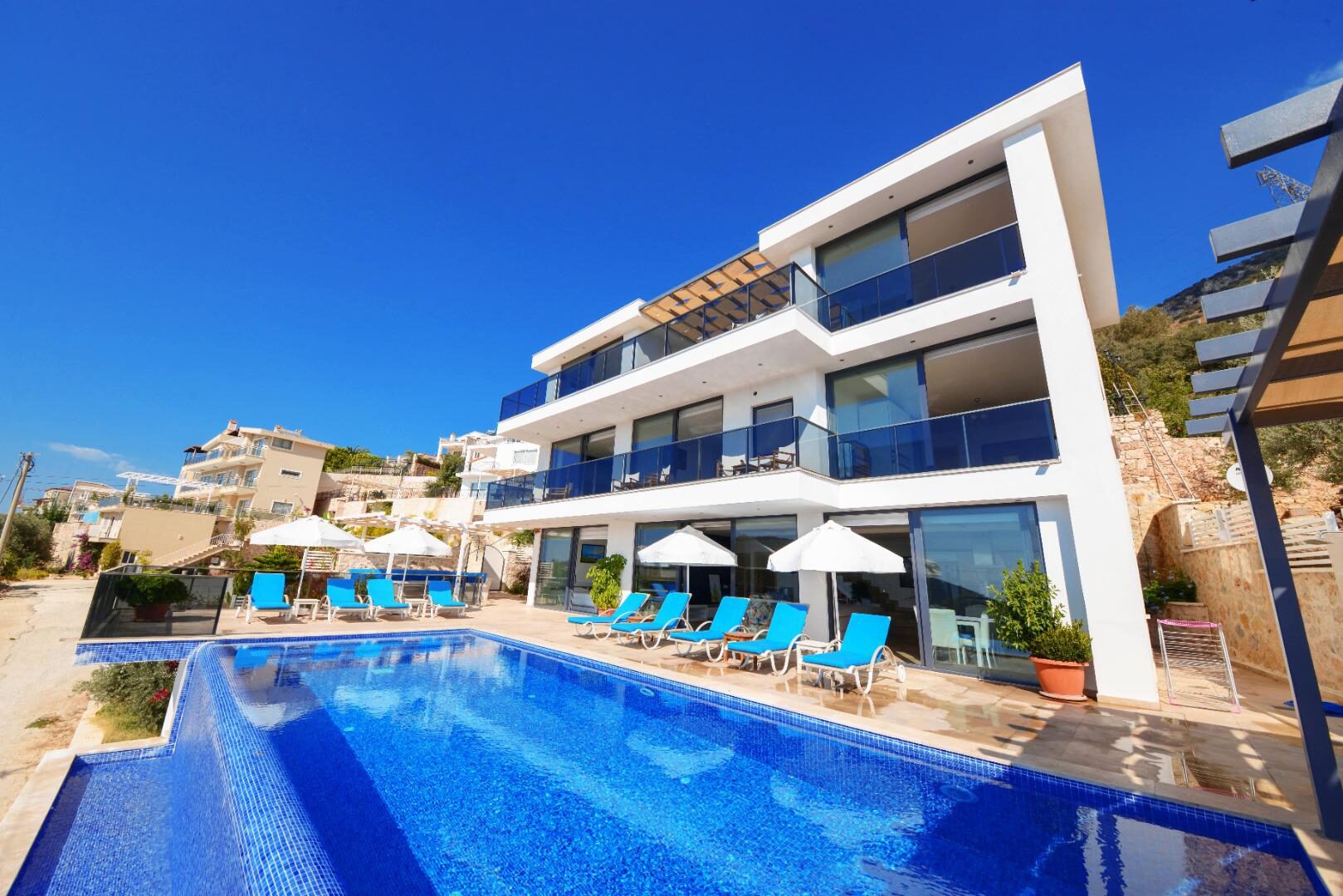 Villa Ela — 54