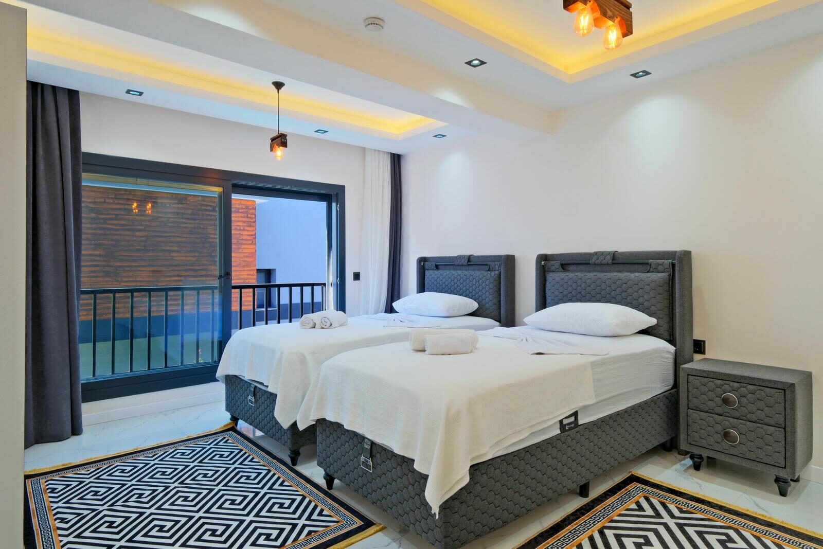 Villa White 2 — 37