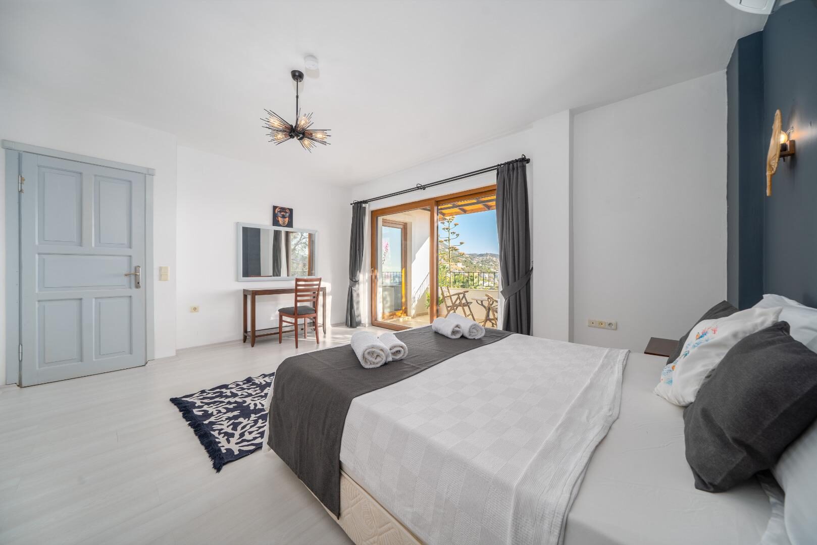 Villa Seas The Day — 35