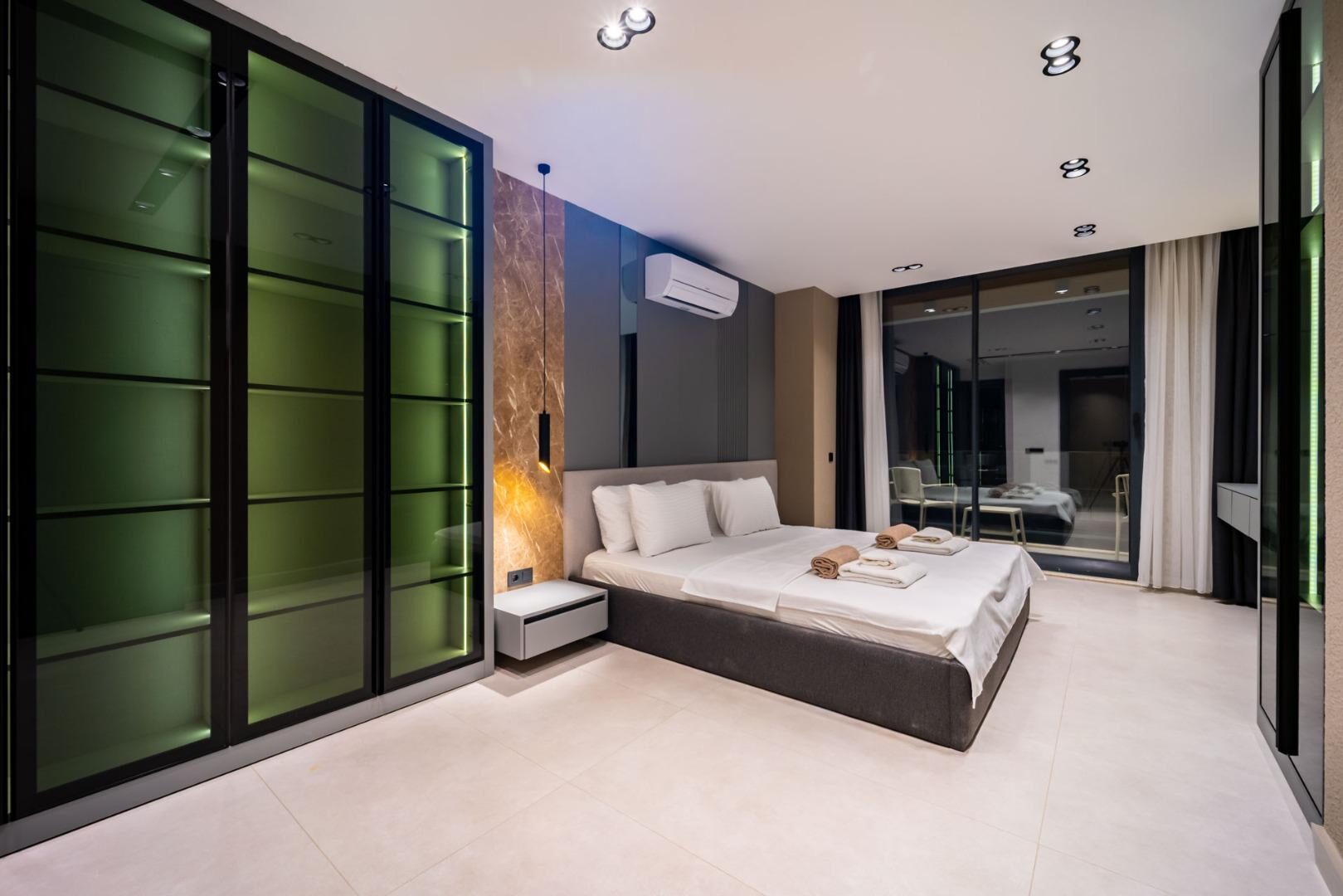 Villa Aura C — 49