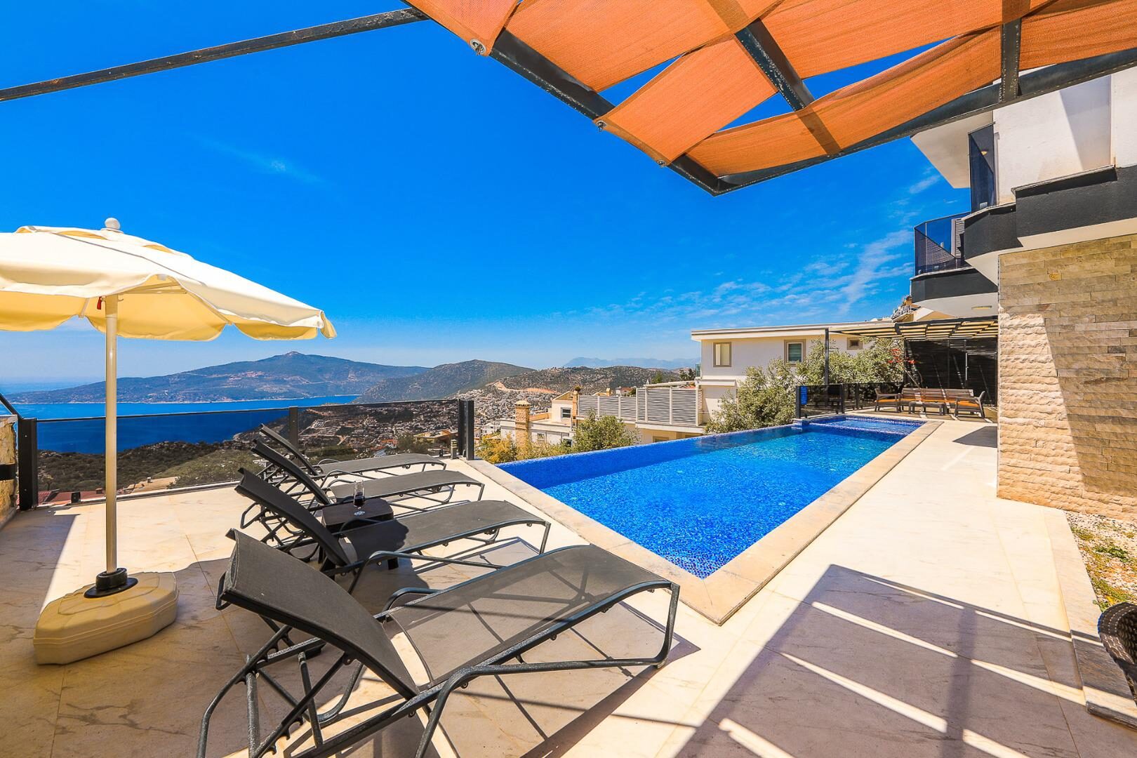 Villa Grand — 12