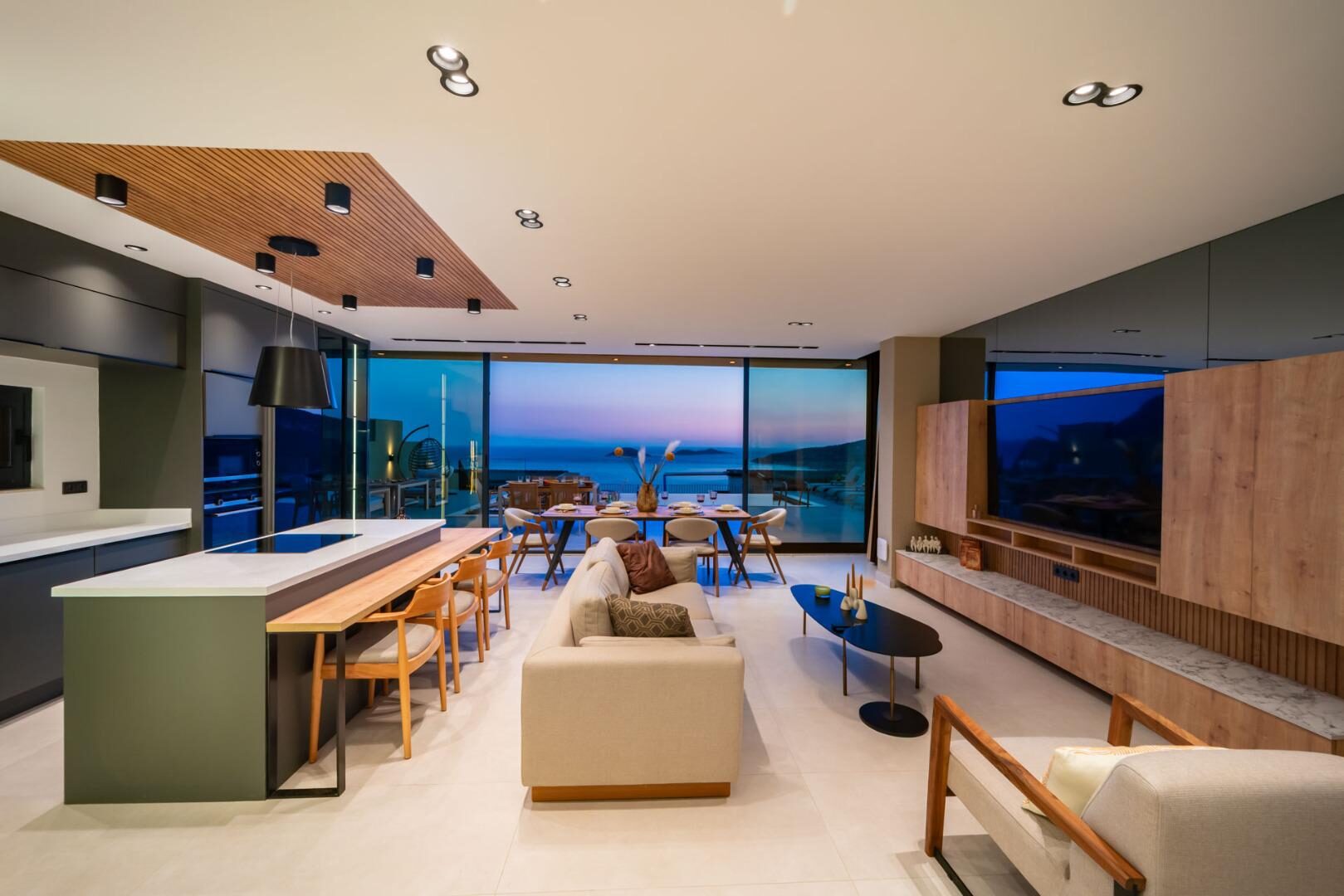 Villa Aura F — 60