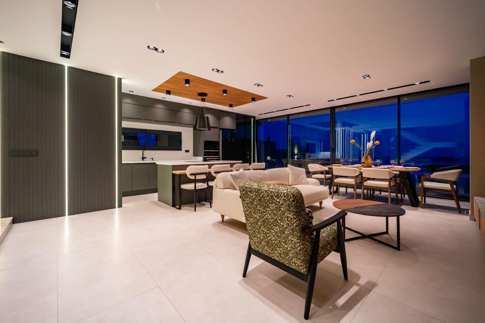 Villa Aura E — 71