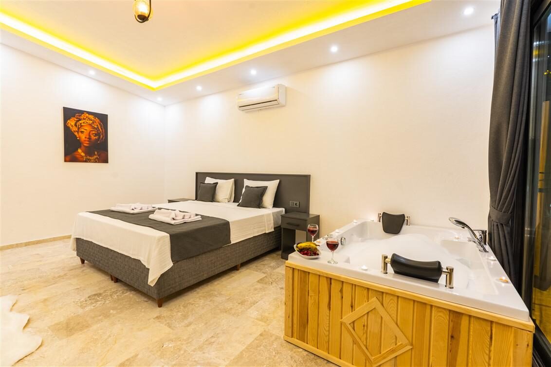 Villa İbiza — 68