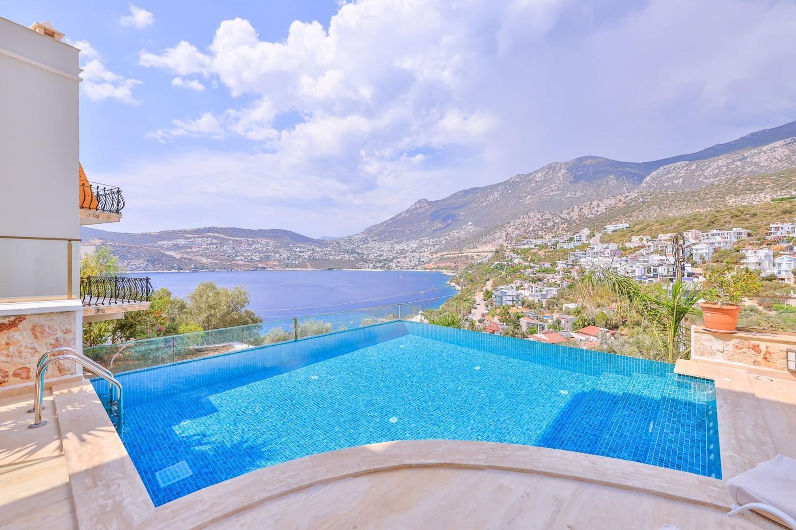 Villa Colossea — 2