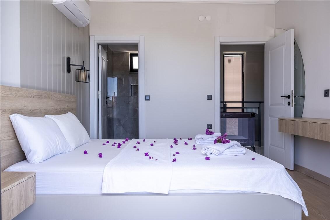 Villa Savaya 1 — 98