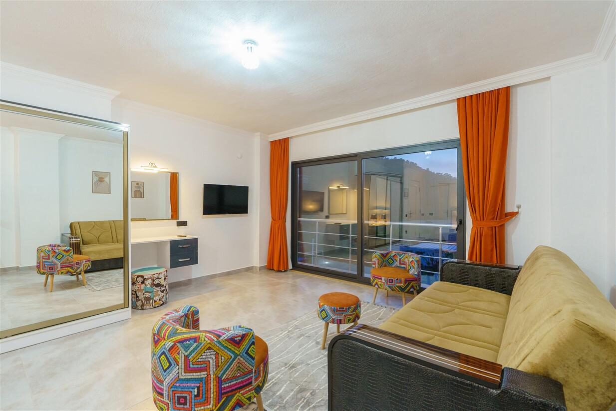 Villa Rojin — 49