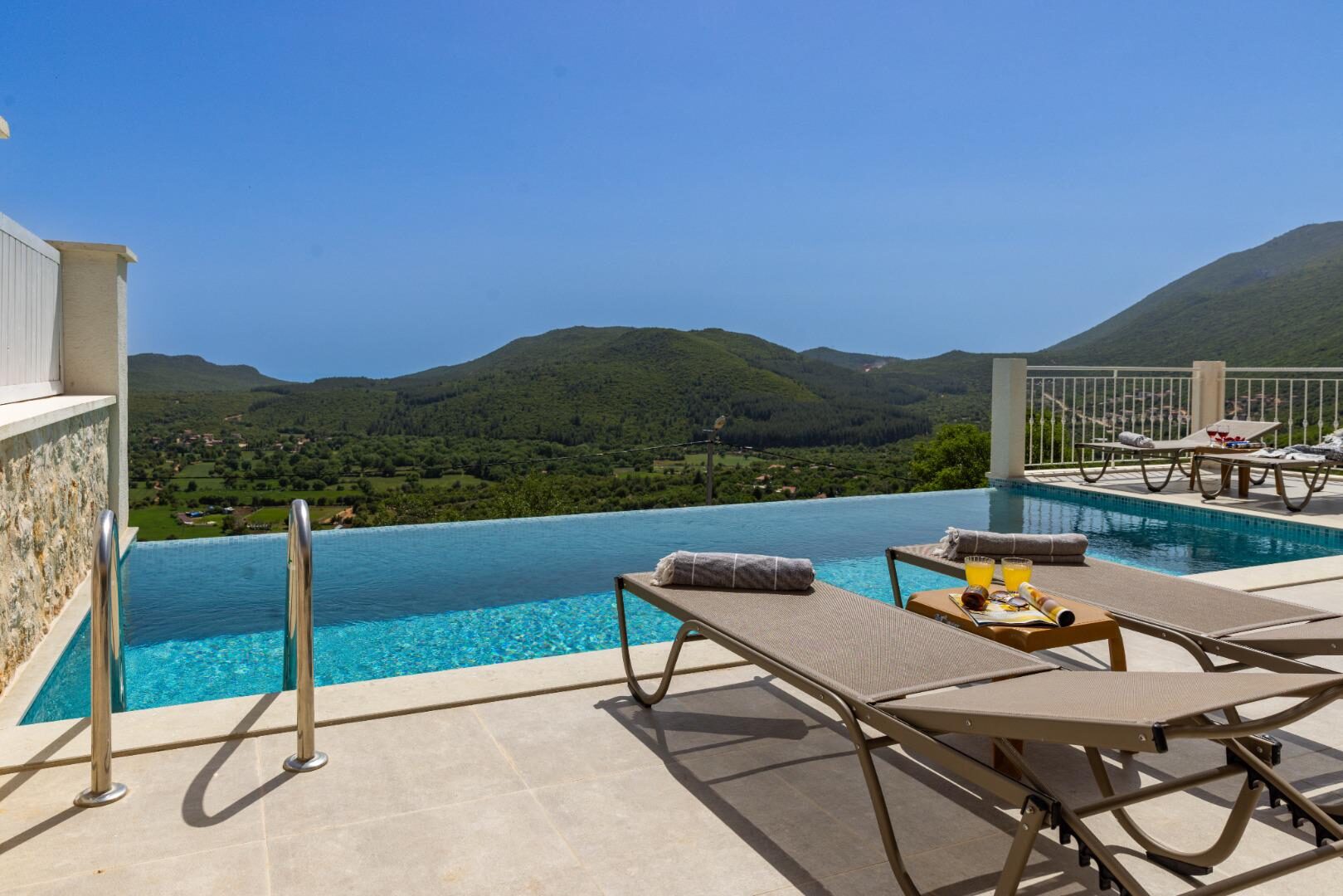 Villa Poeta — 20