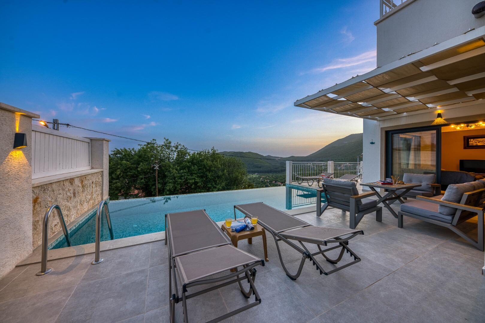 Villa Oriente — 25
