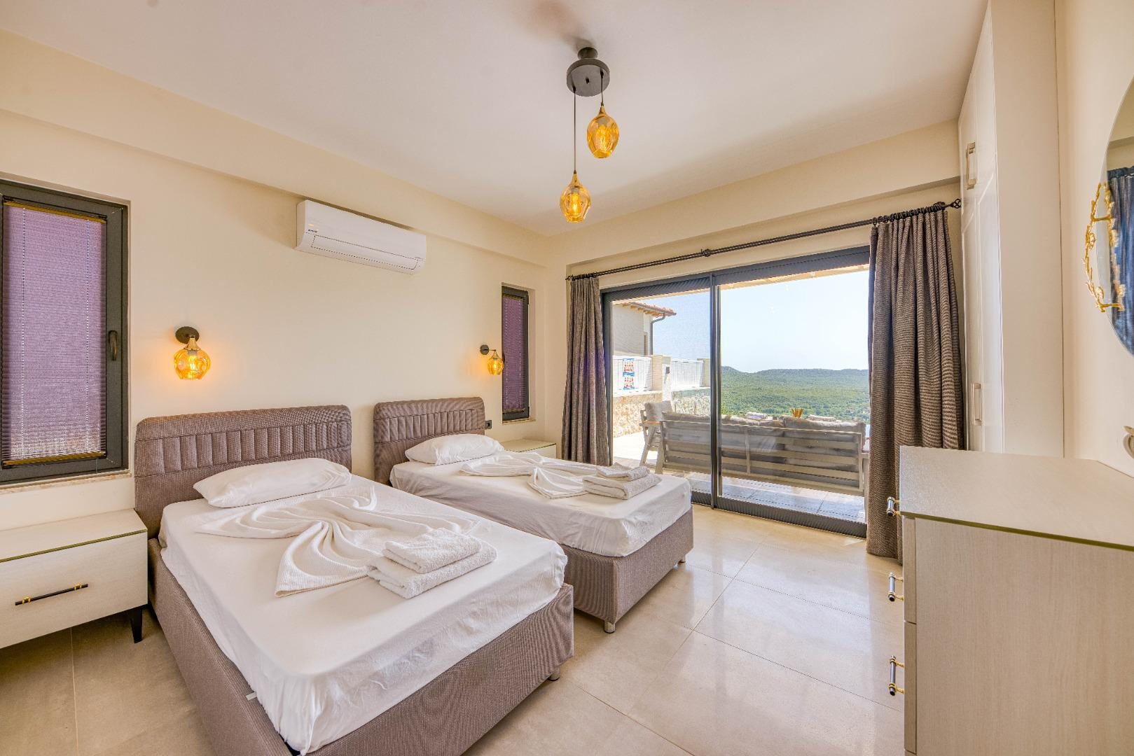 Villa Poeta — 41