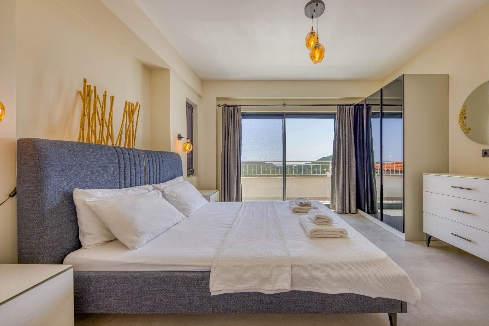 Villa Poeta — 48