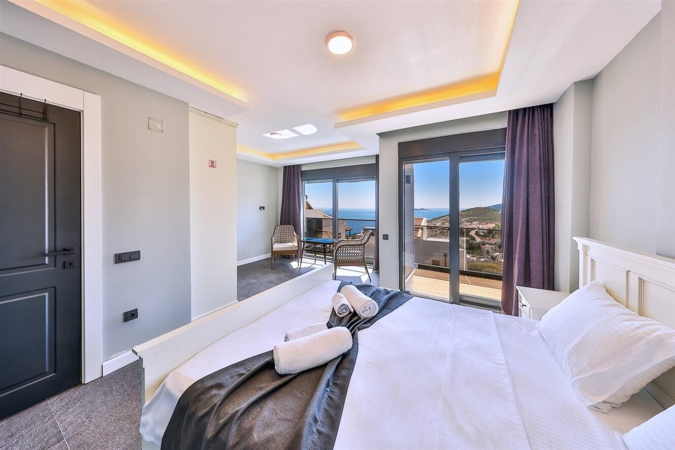 Villa Elmas — 24