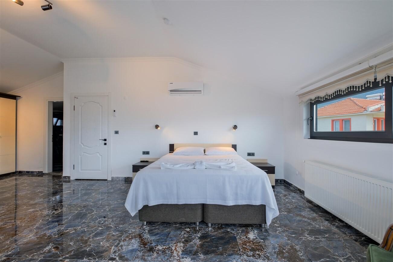 Villa Sembol — 48