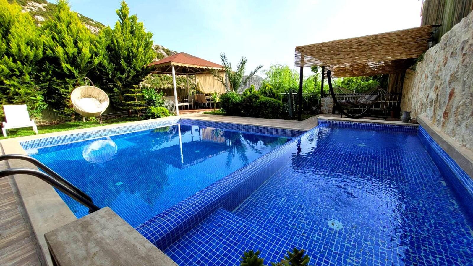 Villa Dere — 63