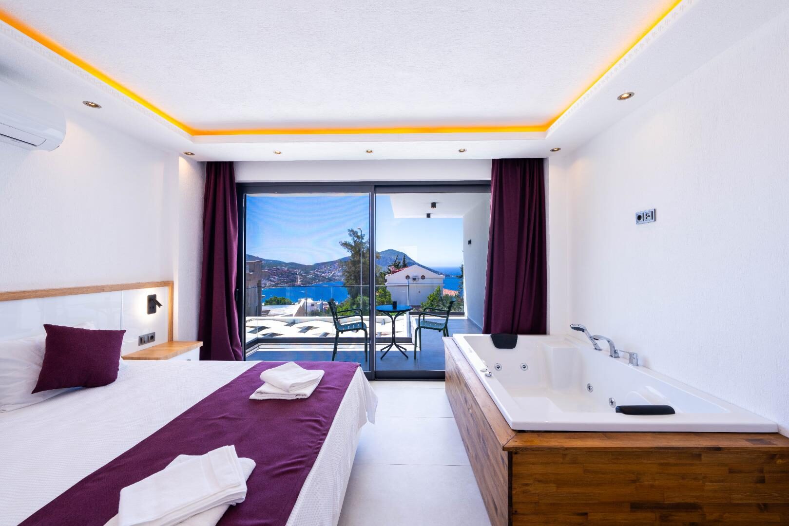 Villa Lovelet 2 — 75