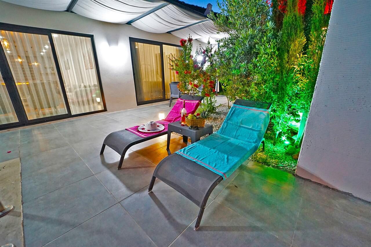 Villa Mamon Luxury Life — 142