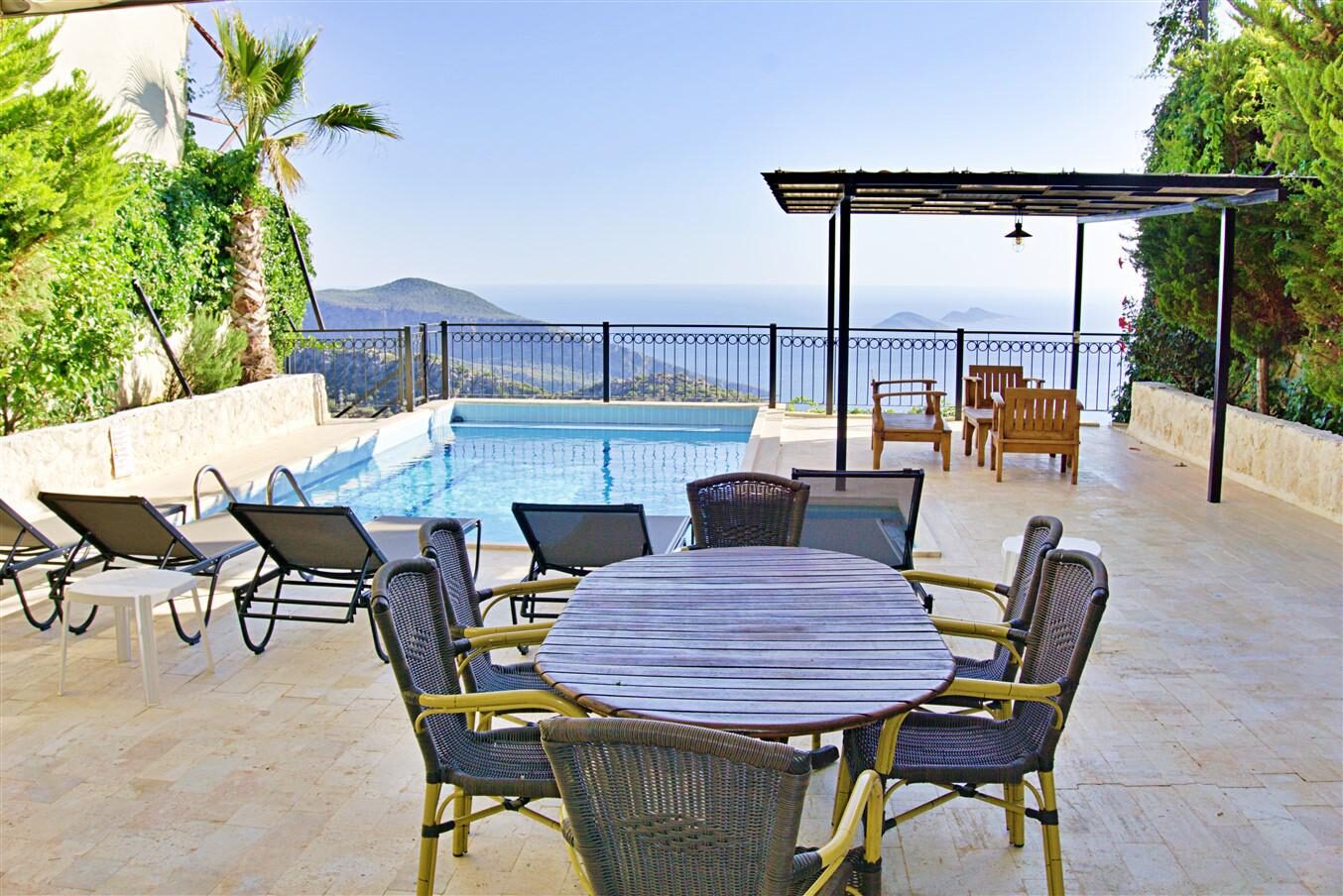 Villa Zümrüt 1 — 7