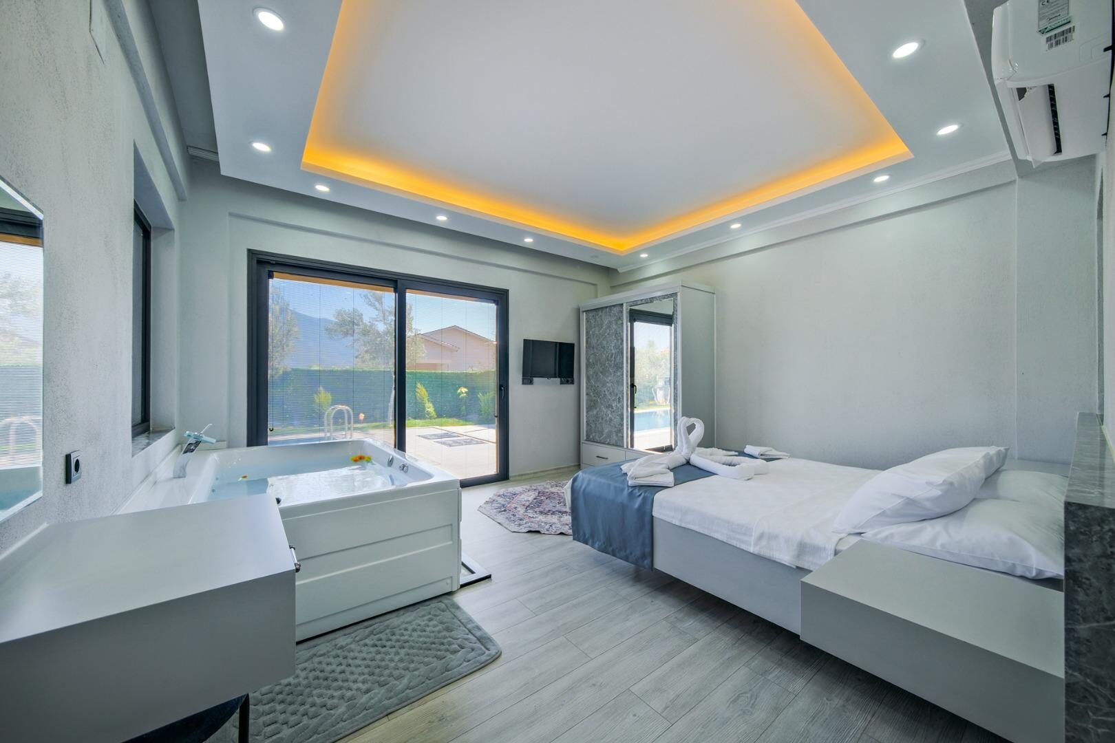 Villa Olive — 41