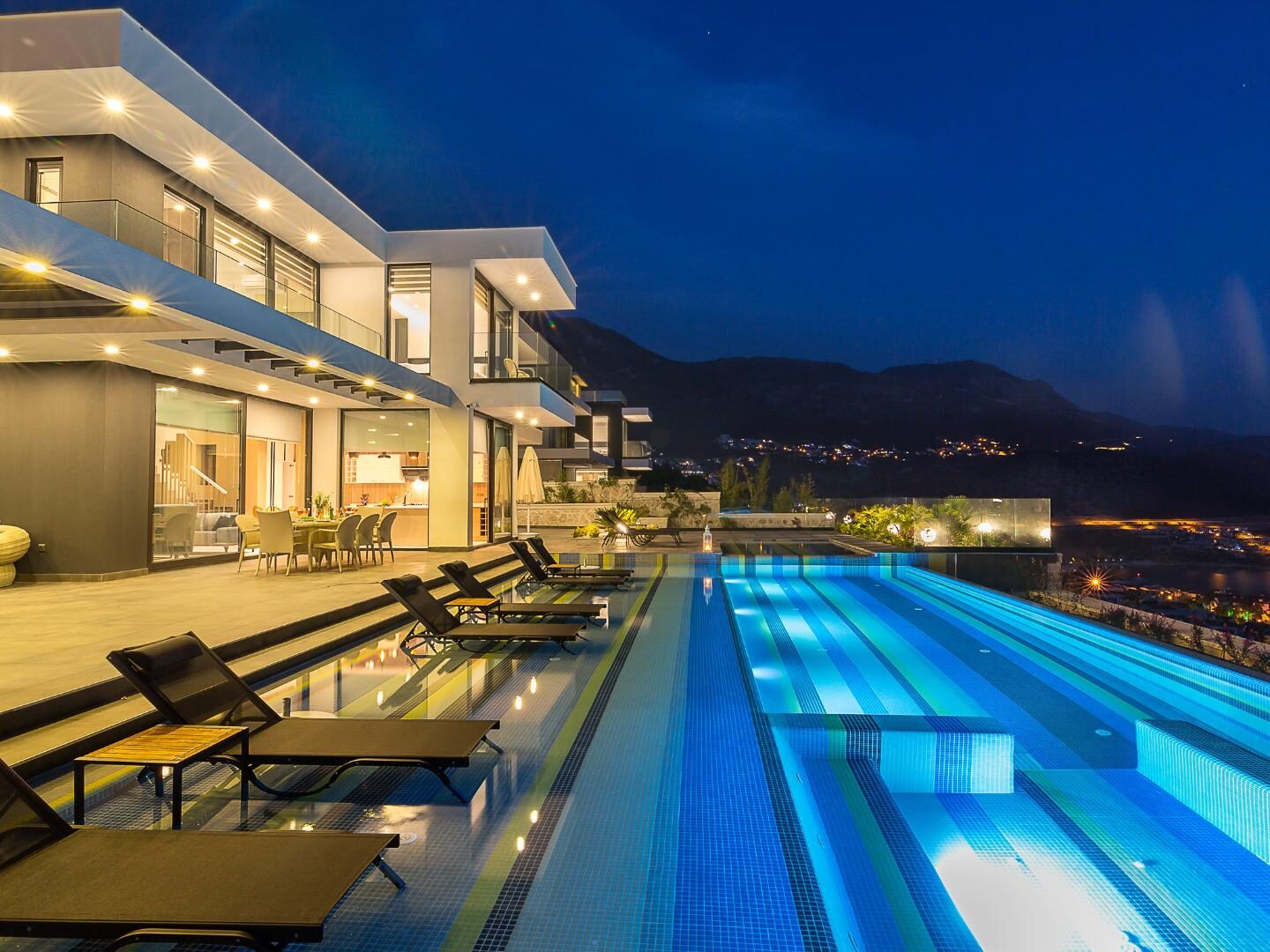 Villa Panoramas — 10