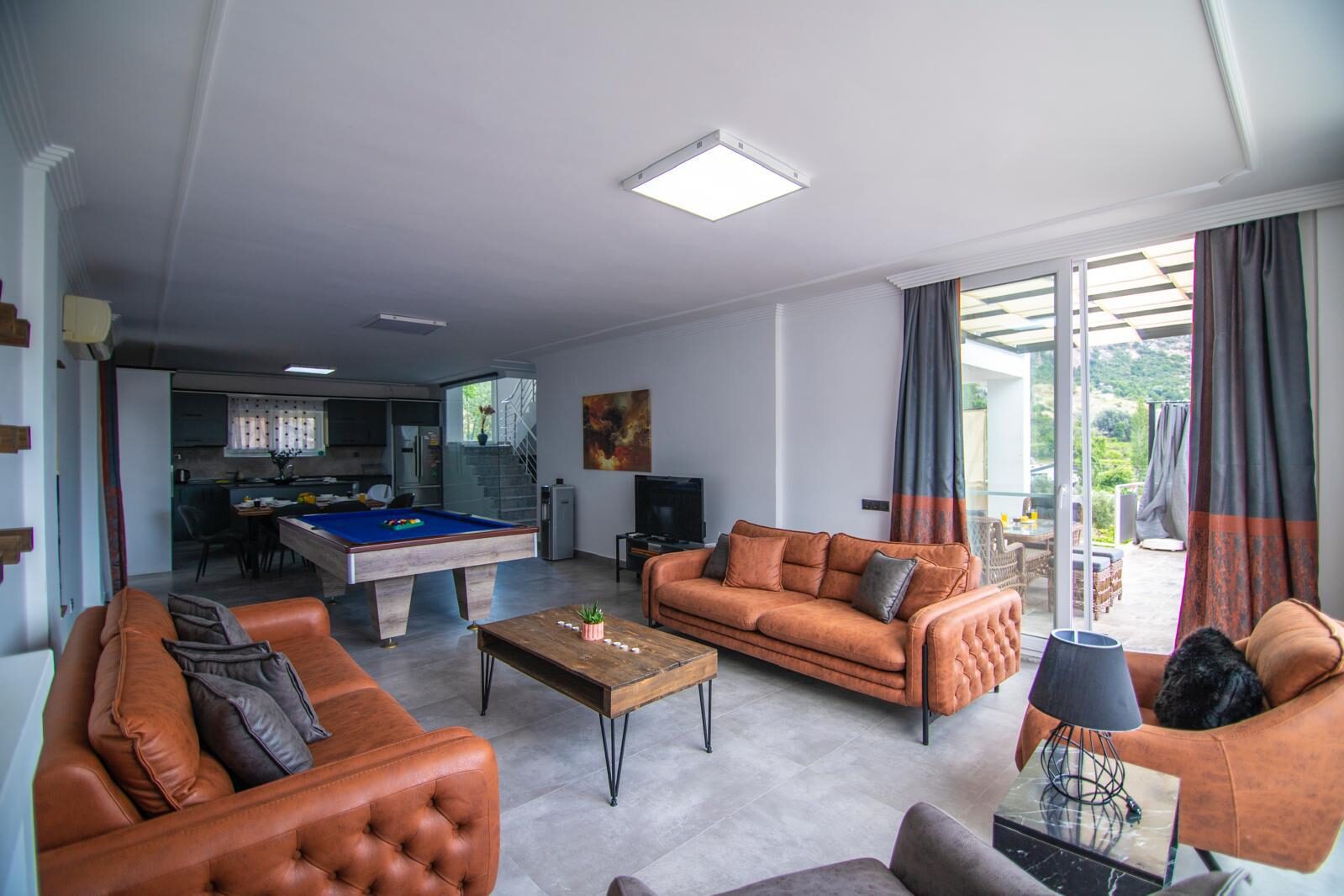 Villa Sultana — 27