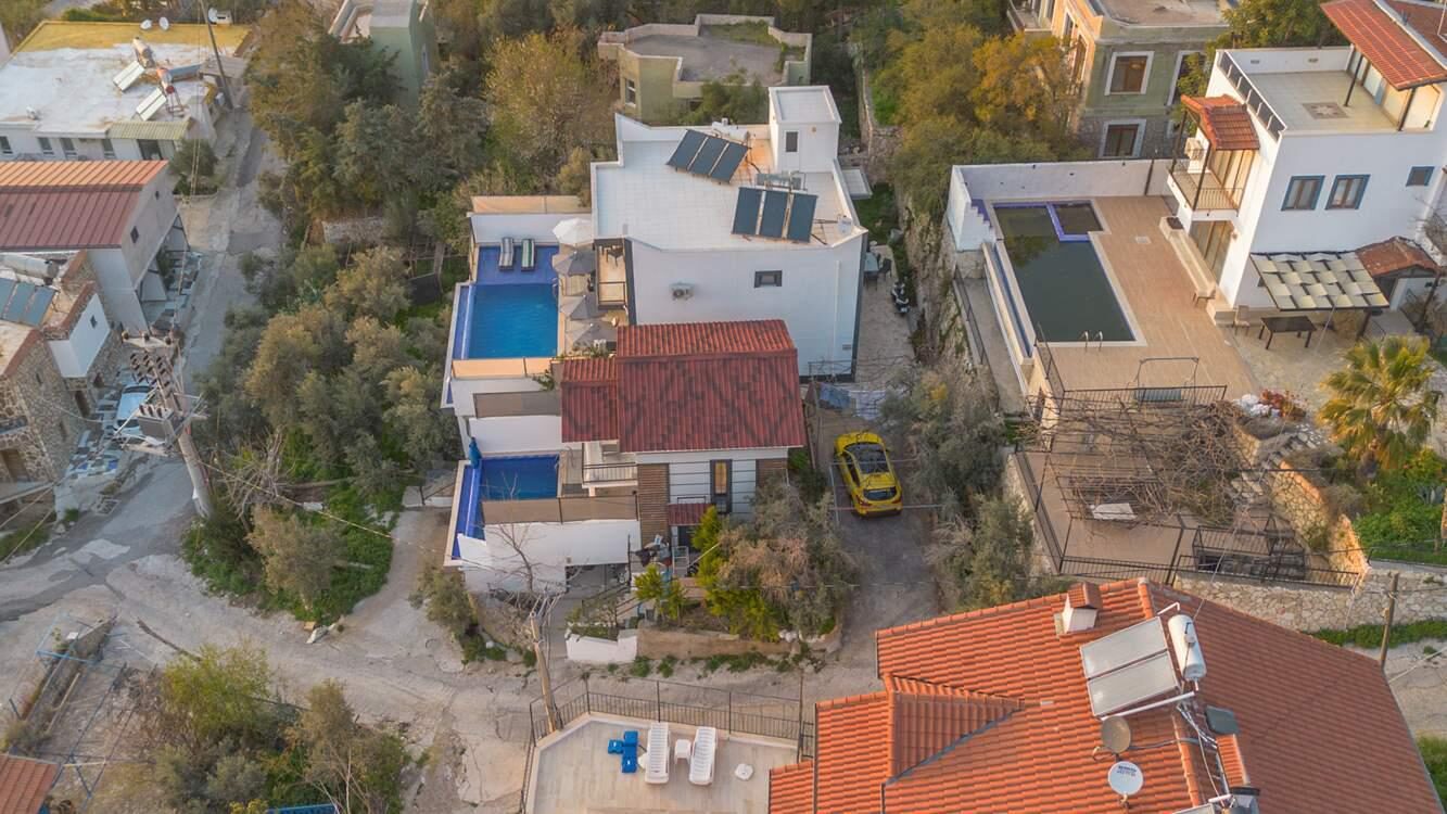 Villa Bercesti — 20