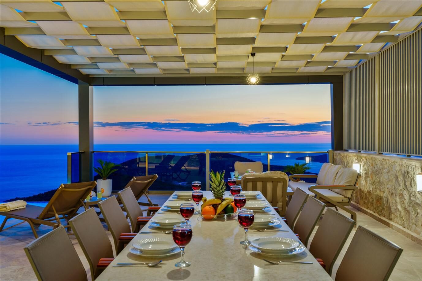 Villa Voyage — 15