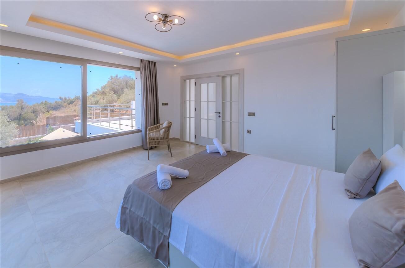 Villa Eterna — 44