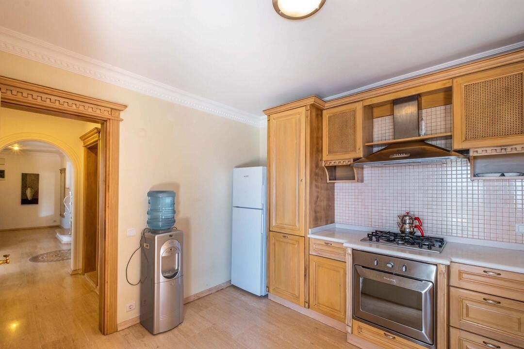 Villa Noyan — 14