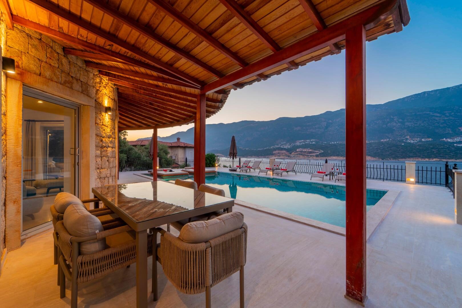 Villa Ada Uno — 4