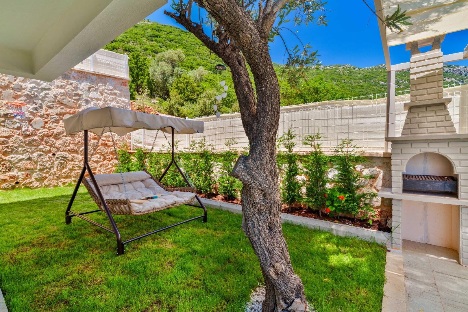 Villa Monteluna — 1