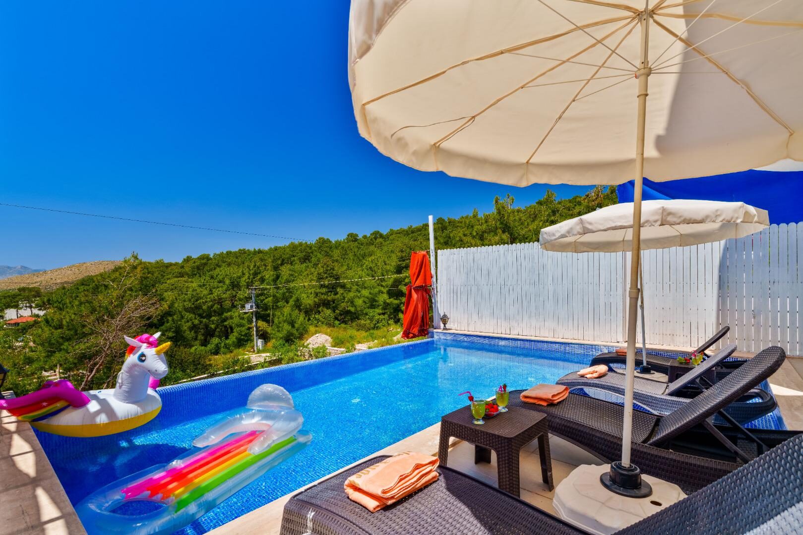 Villa Truva — 11