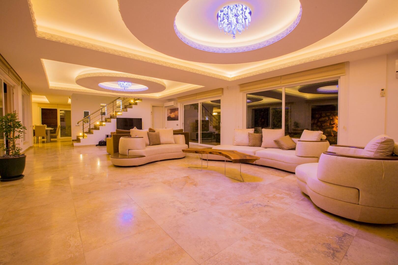 Villa Montana — 19