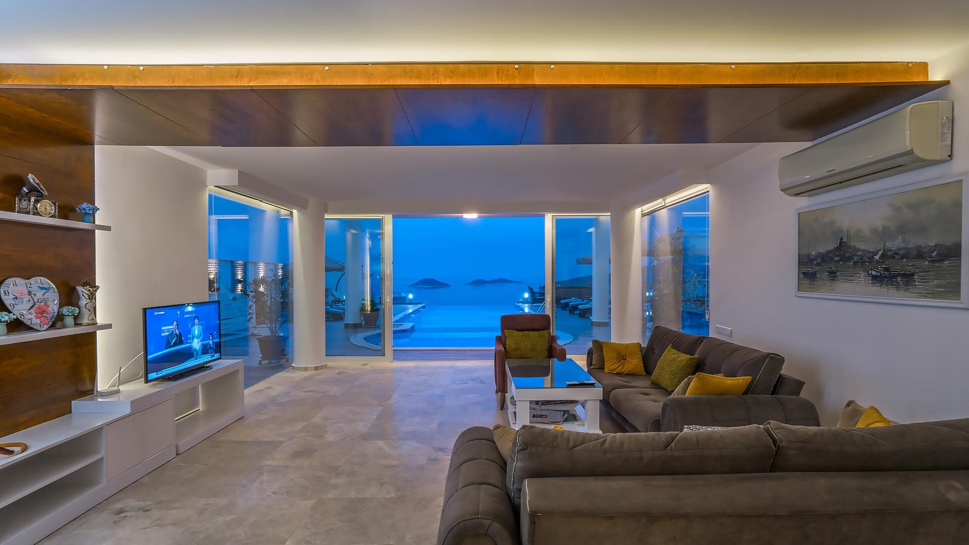Villa Hillside 3 — 34