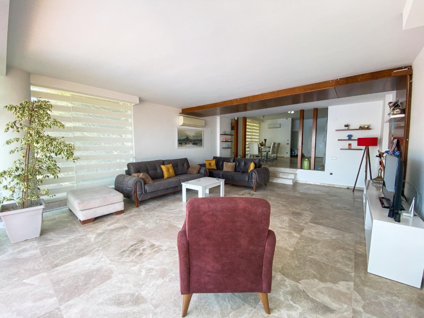 Villa Hillside 3 — 68