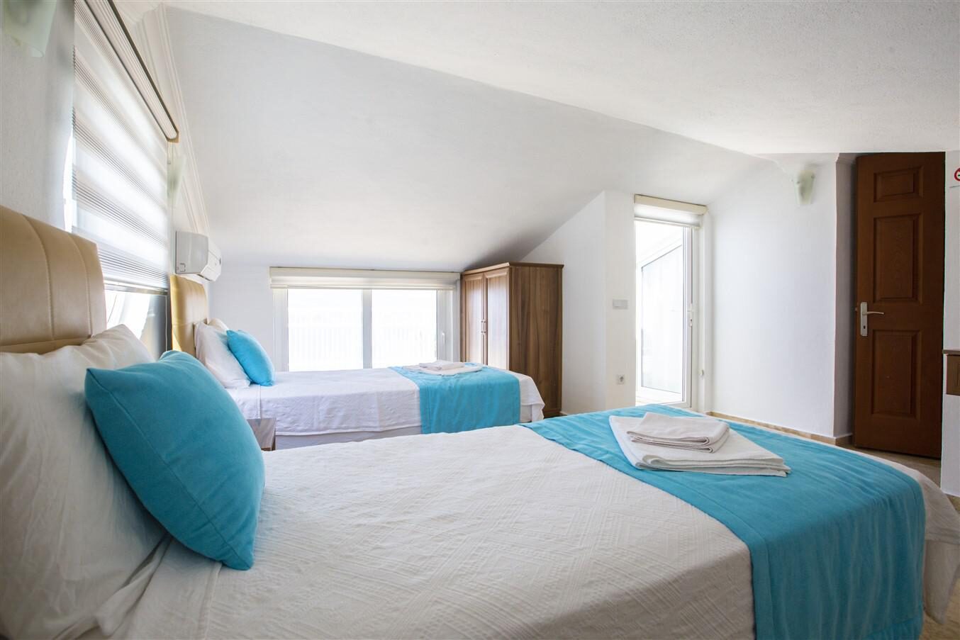 Villa Baysal Bergamot — 13