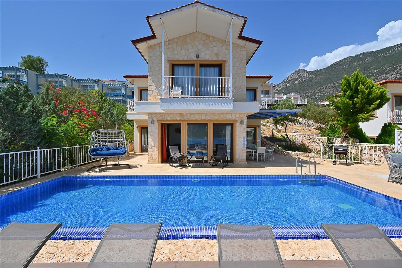 Villa Dionysus — 1
