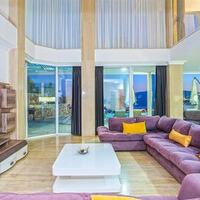 Villa Neptune — 60
