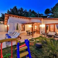 Villa Sunset Duo — 10