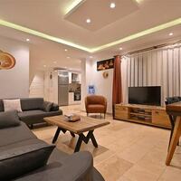 Villa Dionysus — 34