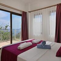 Villa Hermes 1 — 44
