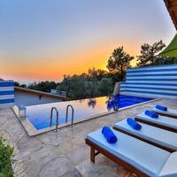 Villa Sunset Duo — 42