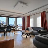 Villa Dionysus — 39