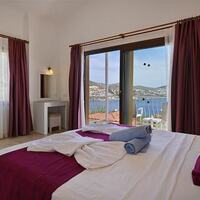 Villa Hermes 1 — 50