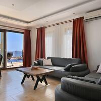 Villa Dionysus — 55