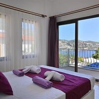 Villa Dionysus — 67