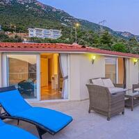 Villa Neptune — 105